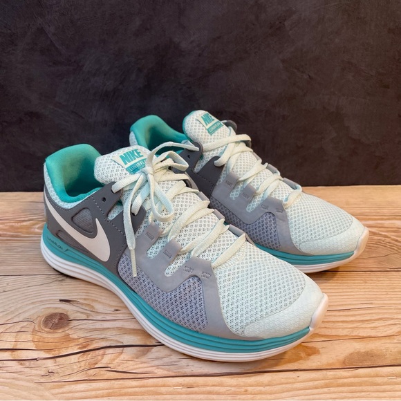 Nike Lunar Flash+ - Picture 5 of 16